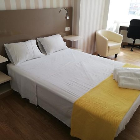 Bed and Breakfast Residencia Compostela Santiago de Compostela Exterior foto