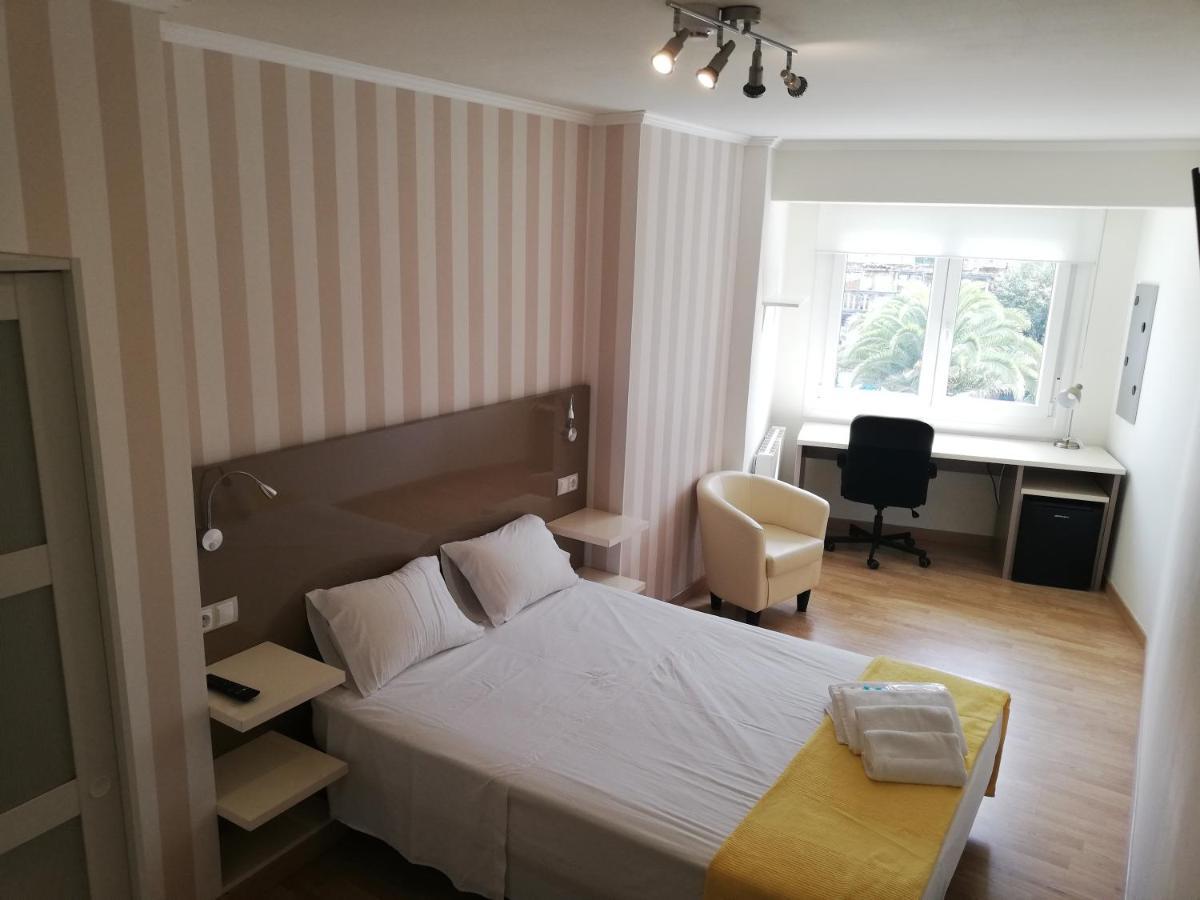 Bed and Breakfast Residencia Compostela Santiago de Compostela Exterior foto
