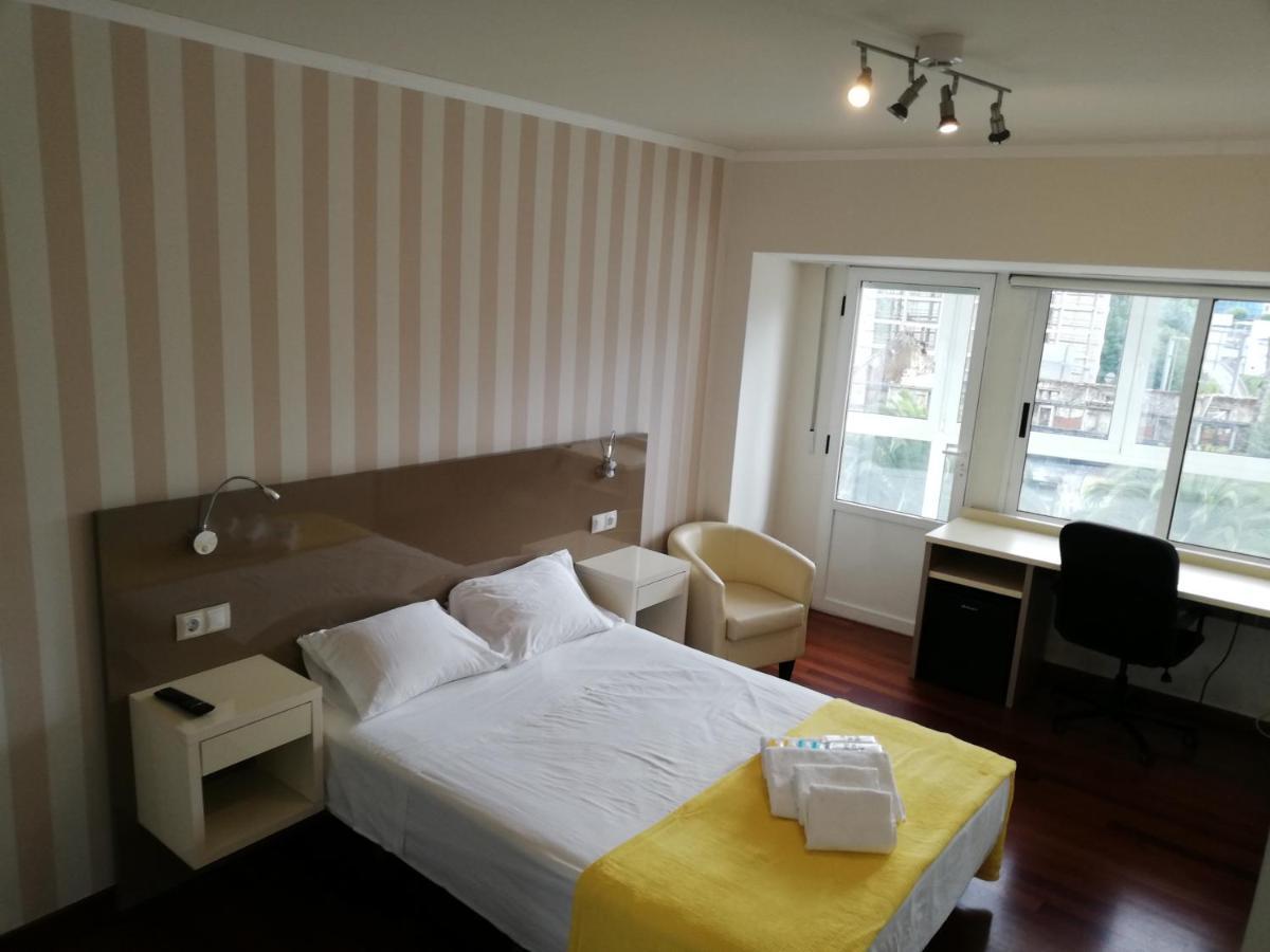 Bed and Breakfast Residencia Compostela Santiago de Compostela Exterior foto